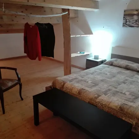 בית הארחה La Casa Di Aneupe סירקוזה