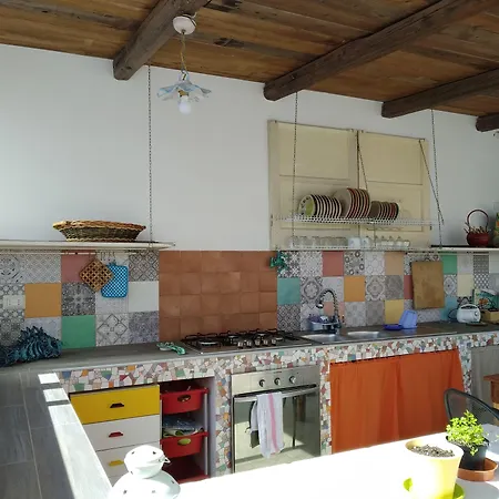 La Casa Di Aneupe בית הארחה