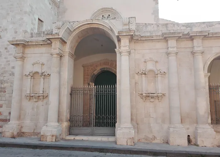 La Casa Di Aneupe 4* Siraküza